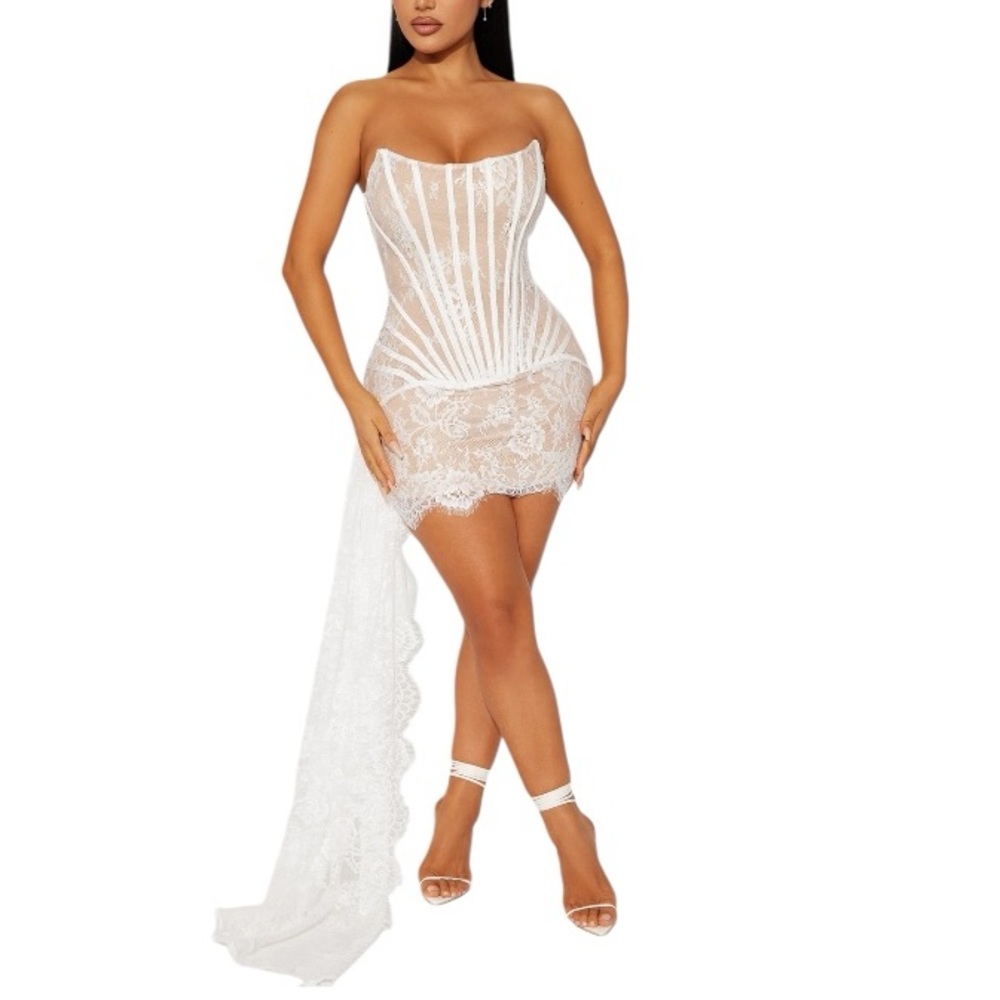 Elegant Illusion Nude Dress White Lace Strapless with Illusion Corset Lace Train